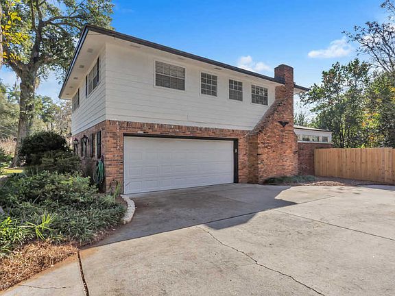 4th image of 6836 Seneca Ave