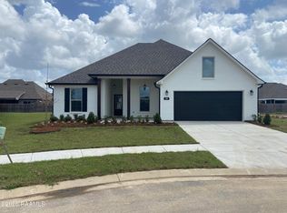 209 Grimmon Rd, Youngsville, LA 70592