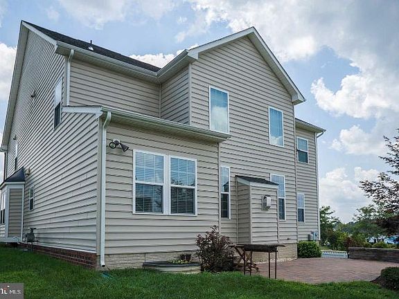 5th image of 11875 Emerald Green Dr