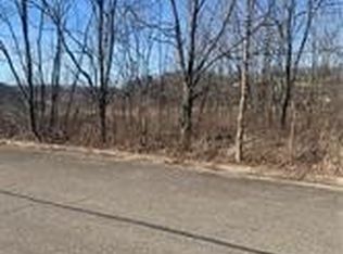 Dipino Dr, Colliers, WV 26035