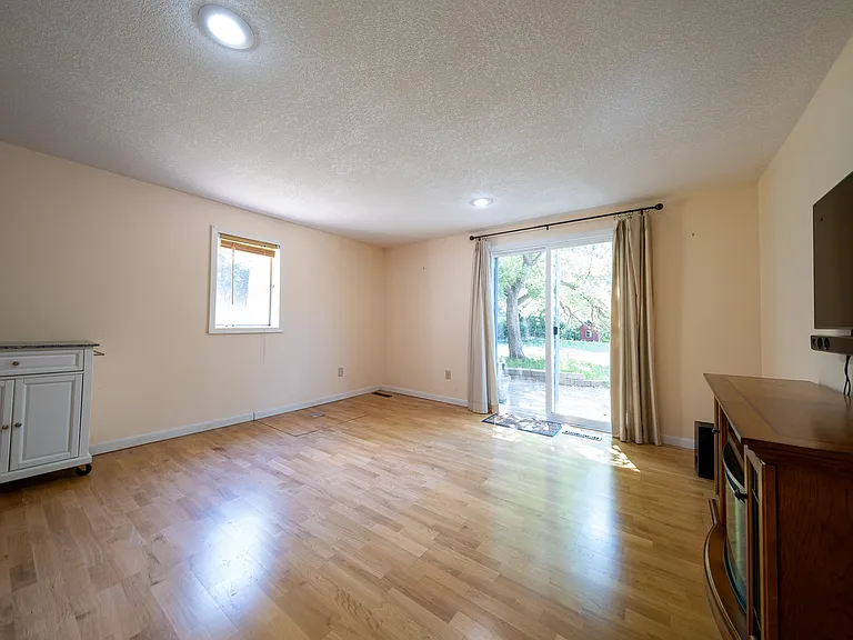 469 Reflection Rd — Photo 36
