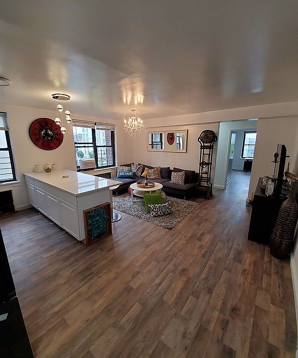 1st image of 112-24 Northern Blvd #4G