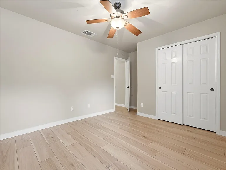 1004 Downridge Dr — Photo 19