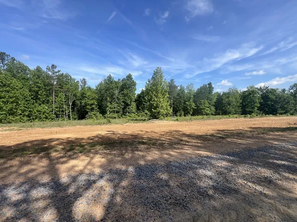 23 Pafford Ln, Erin, TN 37061