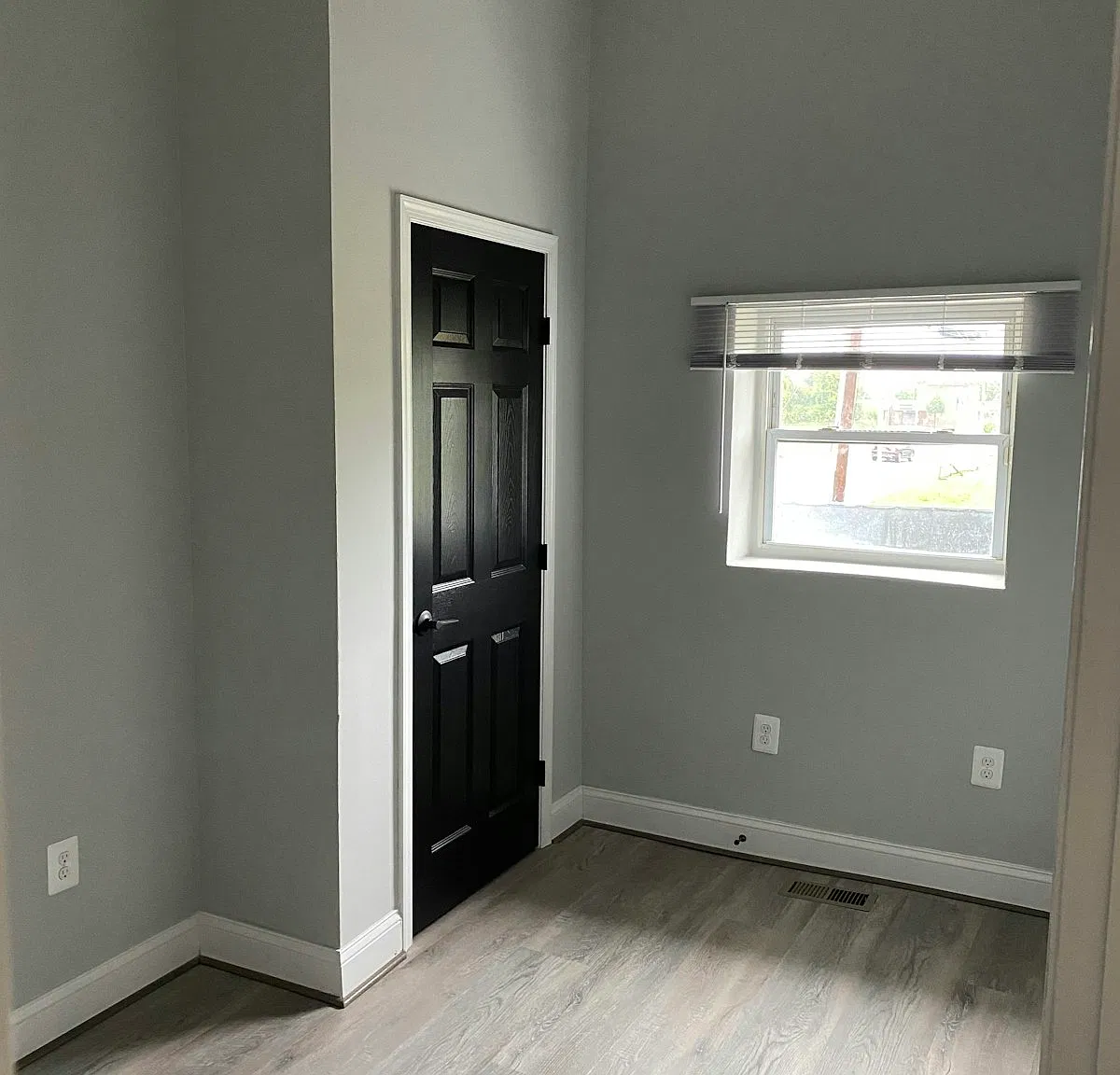837 North Fulton Avenue, Unit 3E — Photo 2