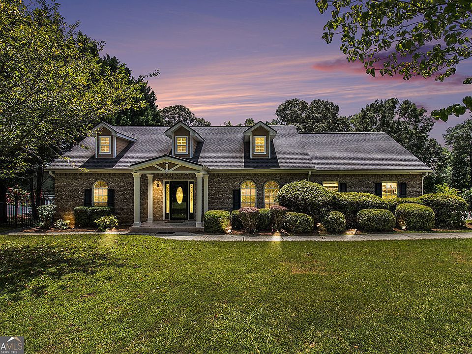 1st image of 96 Pointe View Ct