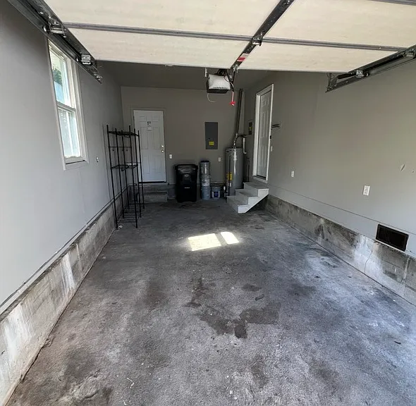 1623 Highridge Cir — Photo 10