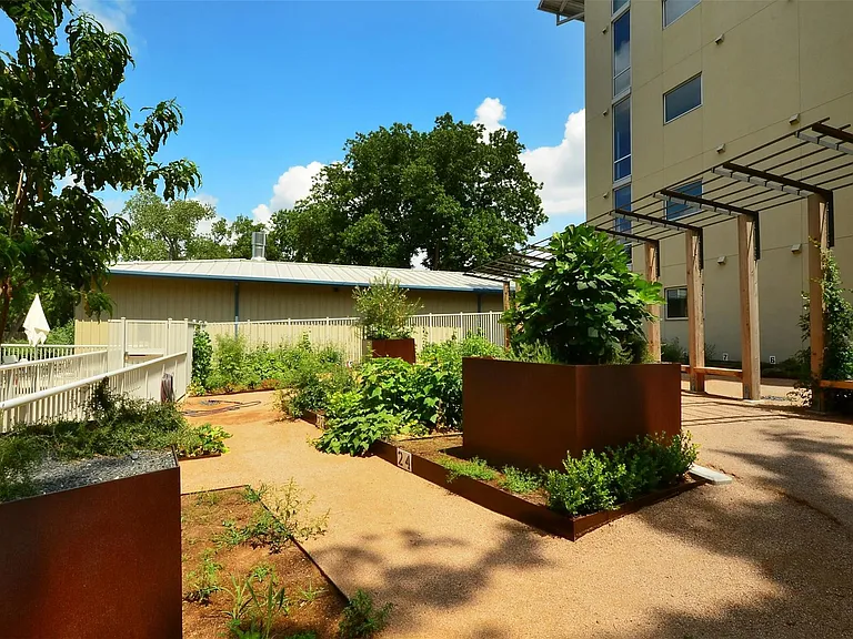 1600 Barton Springs Rd #5210 — Photo 23