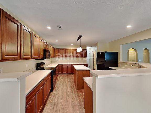 3rd image of 4891 Fosterson Dr