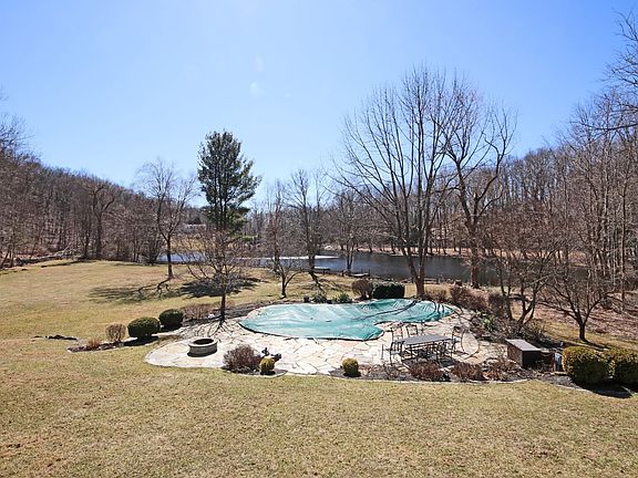 106 Picketts Ridge Road