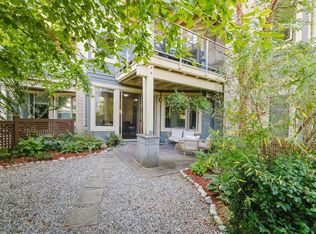 5160 Davis Bay Rd #120, Sechelt, BC V7Z 0H3