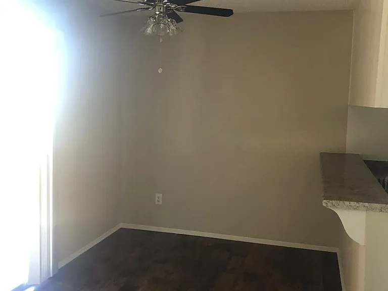 377 W Wilson St #10 — Photo 9