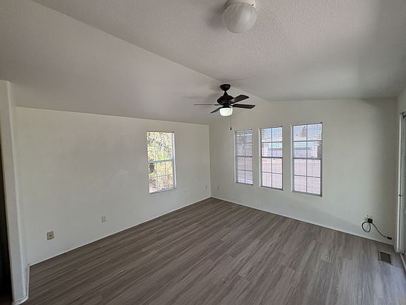 5th image of 16620 N 1st Ln #136