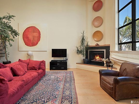 4th image of 370 De Haro St #B13