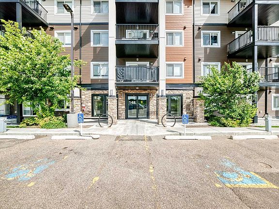 3rd image of 148 Ebbers Blvd NW #322