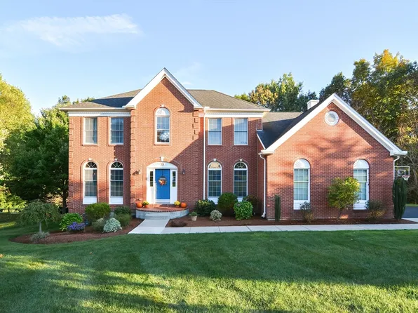 25 Whitehall Way, Bellingham, MA 02019
