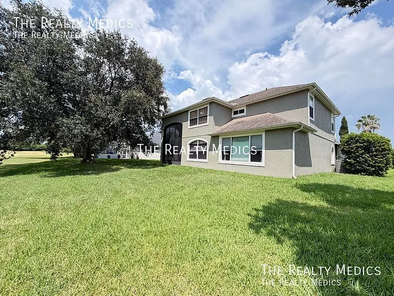 1565 The Oaks Blvd — Photo 7