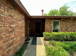 1921 Baywood Ln, Arlington, TX 76014