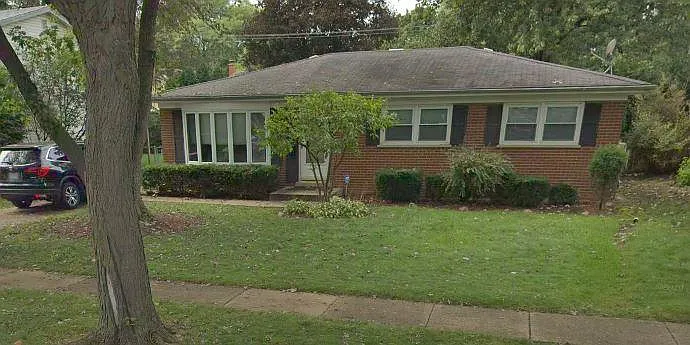 1412 S Circle Dr photo 1