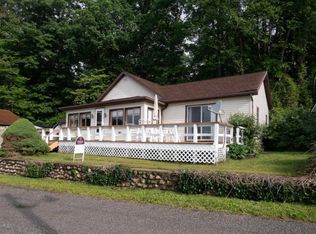 1275 Laurabelle Dr, Battle Creek, MI 49017