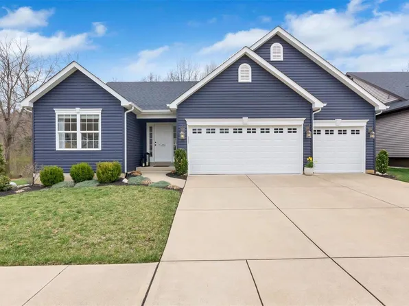 5470 Amber Meadows Dr, Imperial, MO 63052