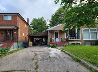 170 Magnolia Ave, Toronto, ON M1K 3K8