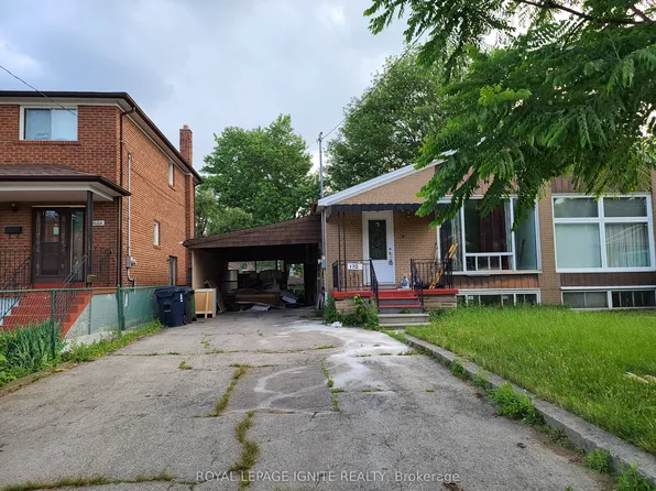 170 Magnolia Ave, Toronto, ON M1K 3K8