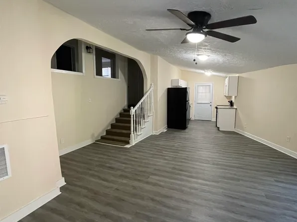 5848 Atlanta Hwy #4, Flowery Branch, GA 30542