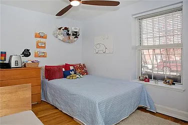 Sold by Avenue Sotheby's International Realty