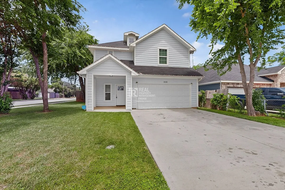 Building Photo - 5838 Humbert Ave