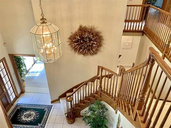 5th image of 8983 Sheringham Dr