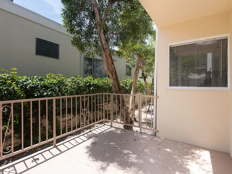 10554 National Blvd #3 — Photo 8