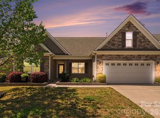 3043 Burgess Dr, Lancaster, SC 29720
