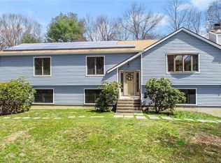 34 Maple Row, Crompond, NY 10517