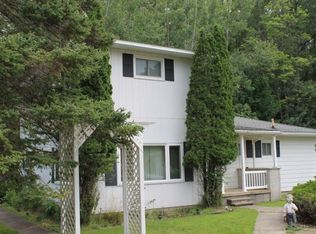 1715 Lake Winyah Rd, Alpena, MI 49707