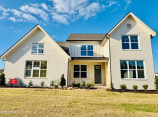 9530 McElroy Farms Dr, Olive Branch, MS 38654