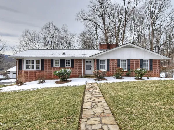 1511 Ashwood Dr, Johnson City, TN 37604