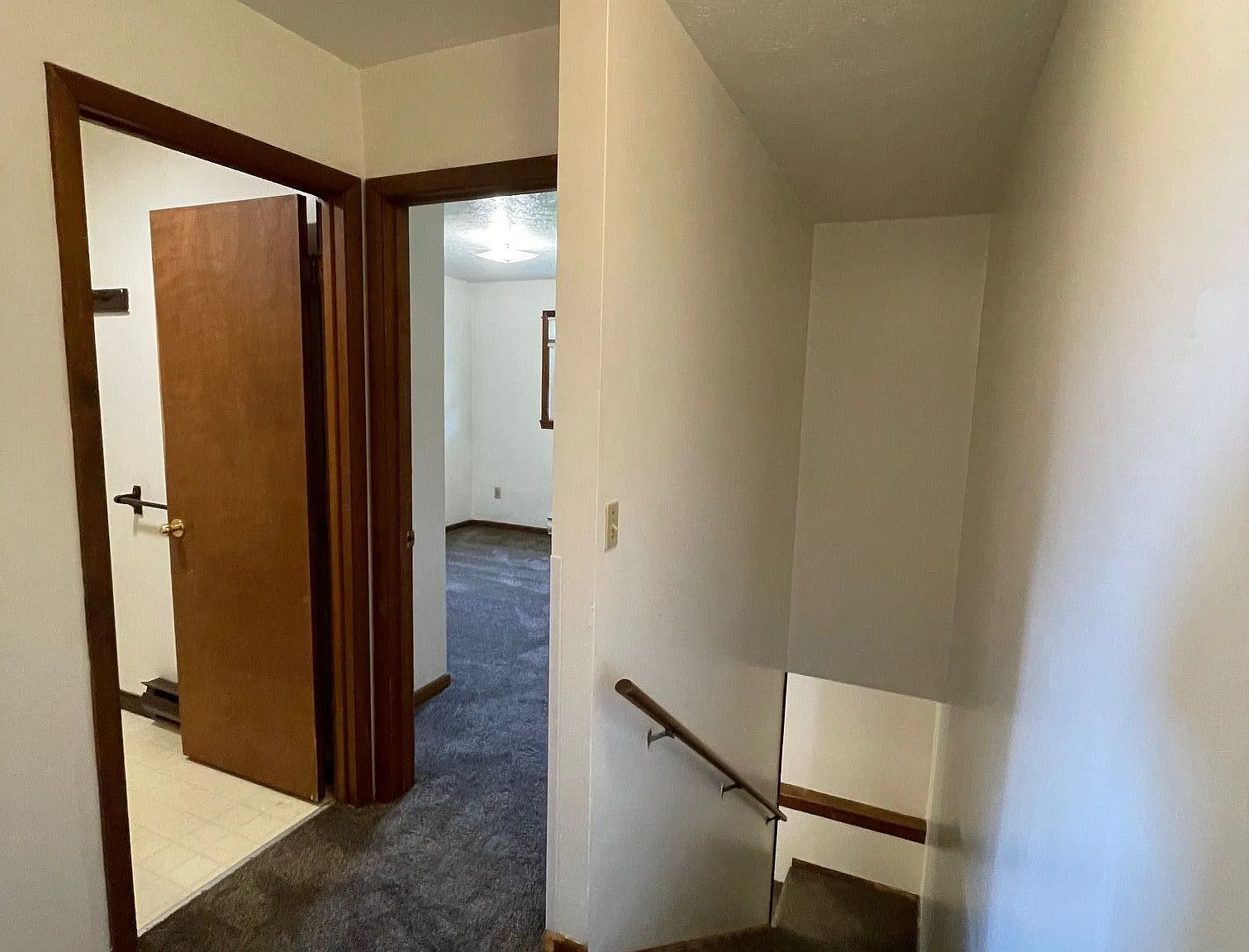 2 bed, 1.0 bath, 750 sqft, $900 — Photo 4