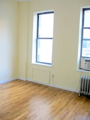 Rented by CitySites Real Estate Group | media 18