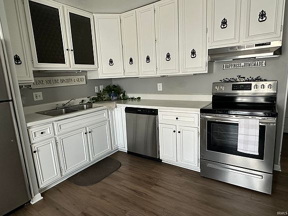 4th image of 34 Lee Ct
