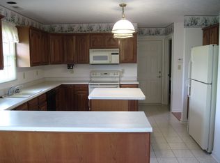 2058 Golf Stream Dr, Indianapolis, IN 46229