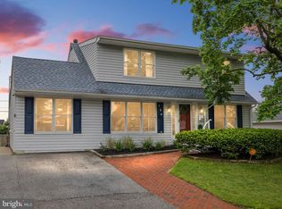 120 Thomas Rd, Glen Burnie, MD 21060