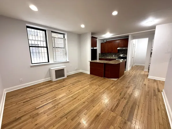 500 Fort Washington Ave APT G, New York, NY 10033