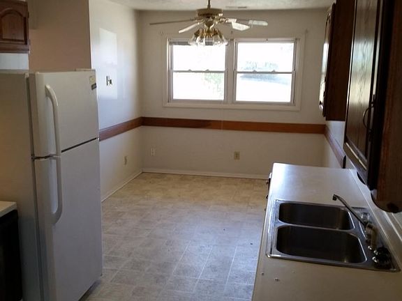 kitchen dinning area