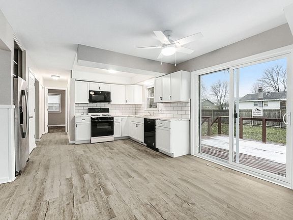 4th image of 7367 Terrace Ln