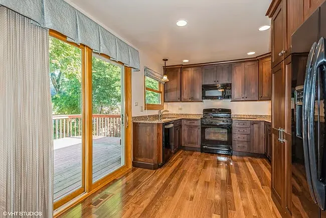 1121 Needham Rd — Photo 5