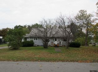 204 Sunset Ave, Ballston Spa, NY 12020