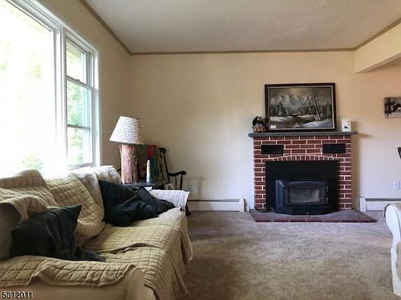 3rd image of 436 E Lakeshore Dr