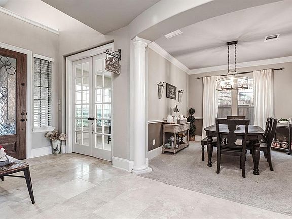 4th image of 14802 Diane Manor Ln