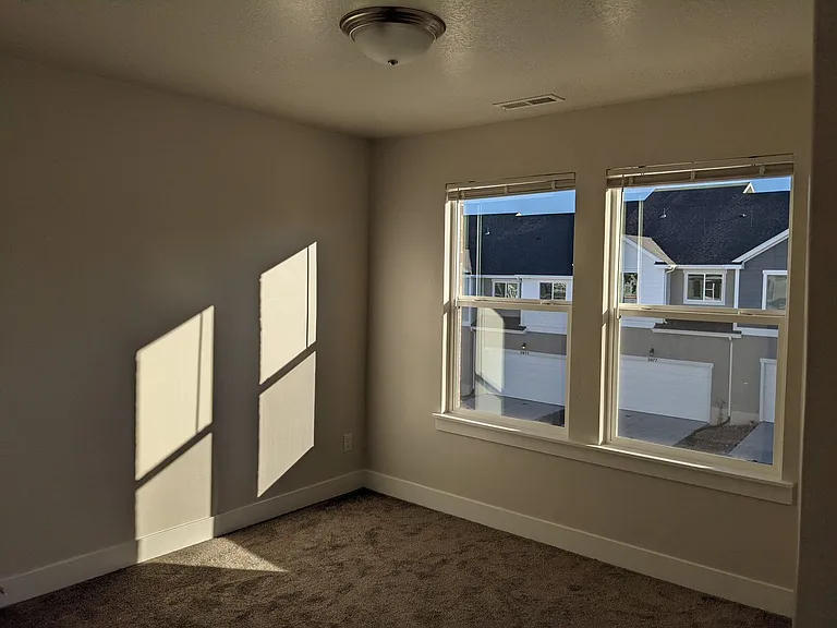 3982 W 1650 N — Photo 11